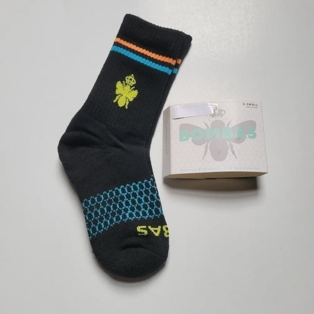 BOMBAS NWT kids socks size extra small.